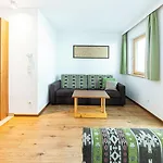 Haus Sonnenterrasse Apartman *