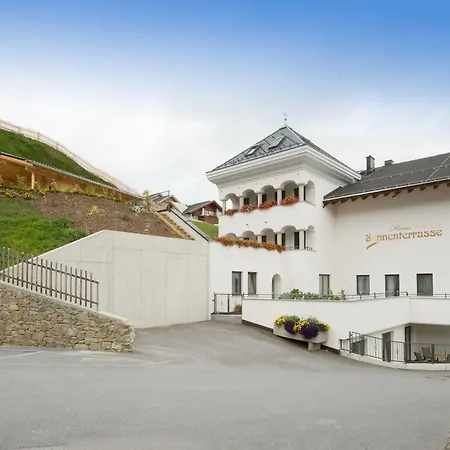 Haus Sonnenterrasse Apartment Fiss