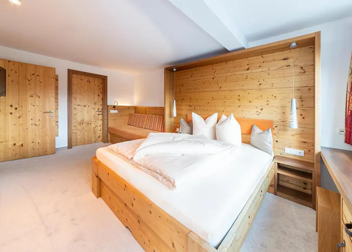 Haus Sonnenterrasse Apartman Fiss