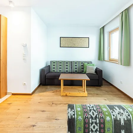 Haus Sonnenterrasse Daire *